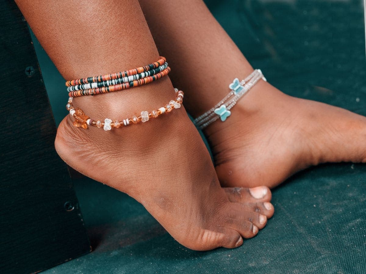 Rang Beaded Anklet in gold tone