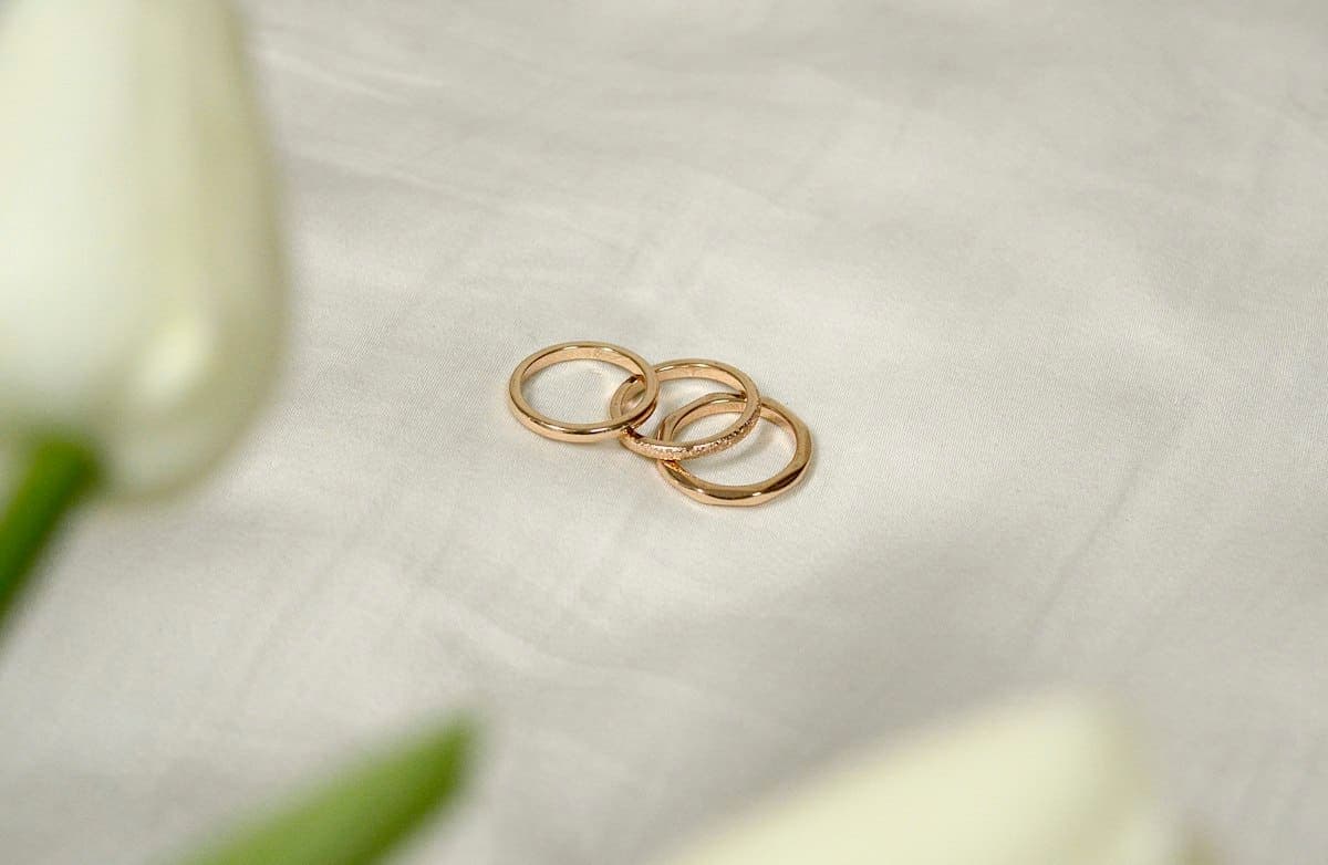 Tara Trio Ring Set in gold tone